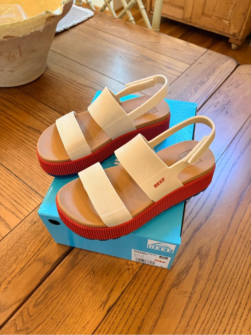 REEF WATER VISTA HIGHER S 6  FIRECRACKER Platform Sandal in Cream, Red & Blue
